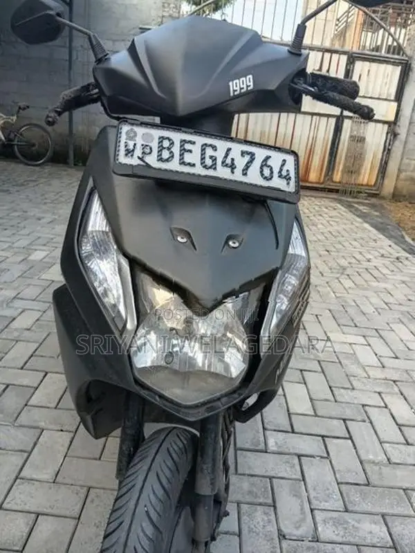 Honda Dio SCV 110 2016