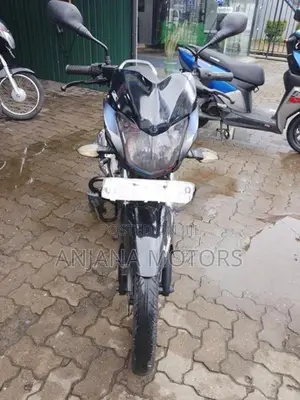 Bajaj Discover 125 2015