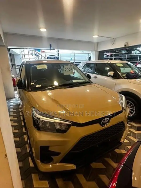 Toyota Raize X GRADE PETROL 2025