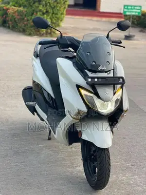 Suzuki Burgman 125 2026