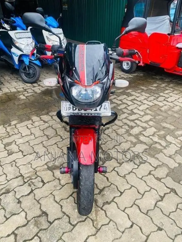 Bajaj Pulsar 150 2018