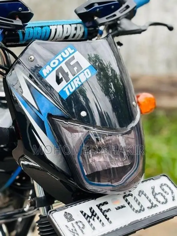 Bajaj CT100 2006