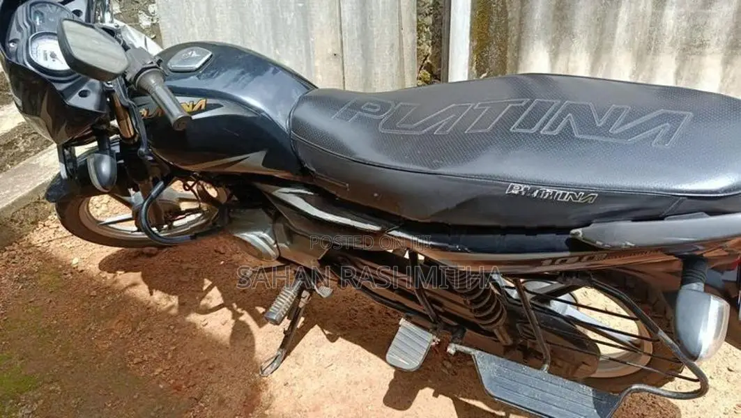 Bajaj Platina 100 2018
