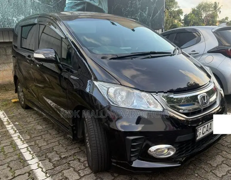 Honda Freed 2013
