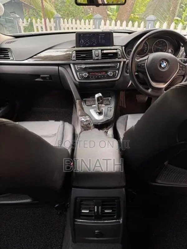 BMW 320d Luxury Line 2014