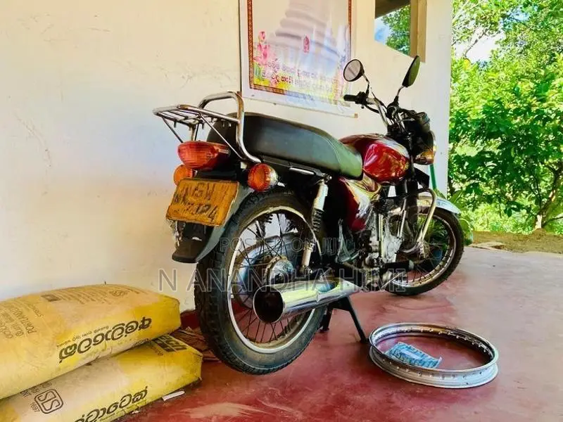 Bajaj Boxer 2002