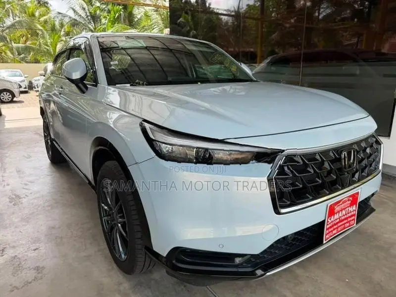 Honda Vezel Z sunlight white 2025