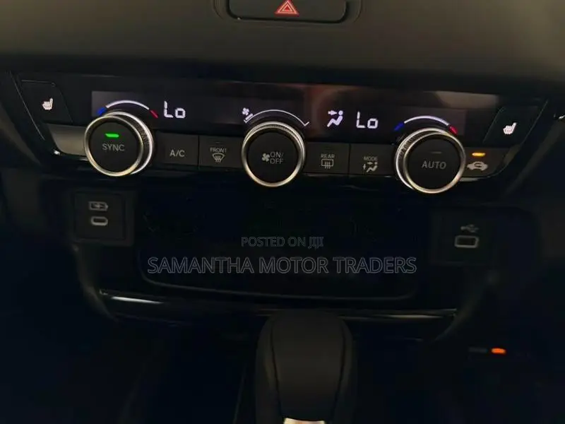 Honda Vezel Z Premium 2025