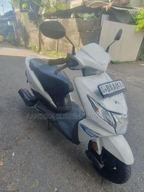 Honda Dio 2012