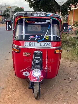 Bajaj RE 2006