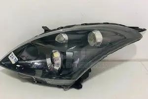 Suzuki Swift ZC32S Head Light