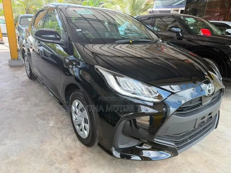 Toyota Yaris G LED 2023