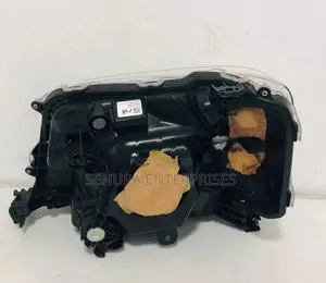 Daihatsu Hijet Cargo S700 Head Light