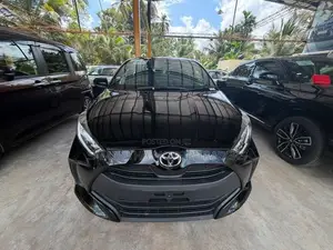 Toyota Yaris G LED 2023