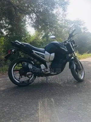 Yamaha FZ 2014