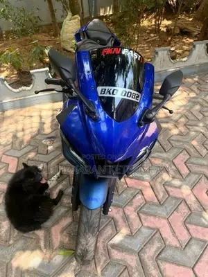 Yamaha R15 V4 2025