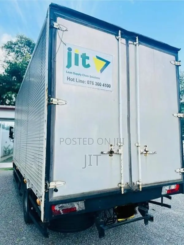 Tata Ultra 812 Full Body 2017