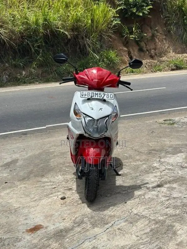Honda Dio 2016
