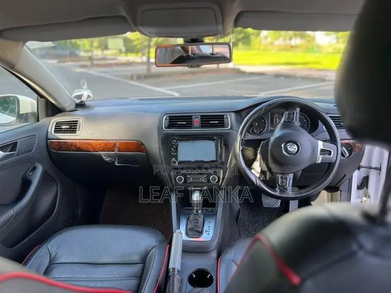 Volkswagen Jetta 2014