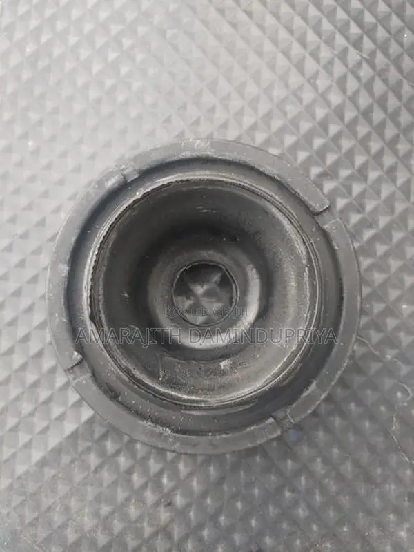 Honda Genuine Front Shock Absorber Mount