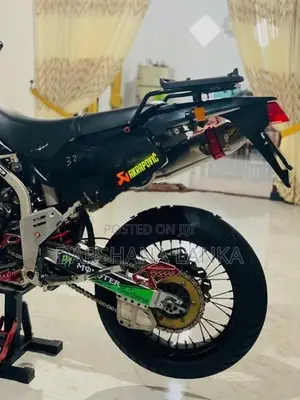 Kawasaki D Tracker 2006