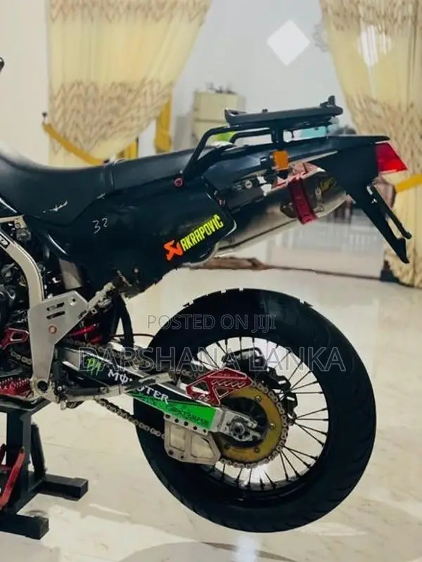 Kawasaki D Tracker 2006