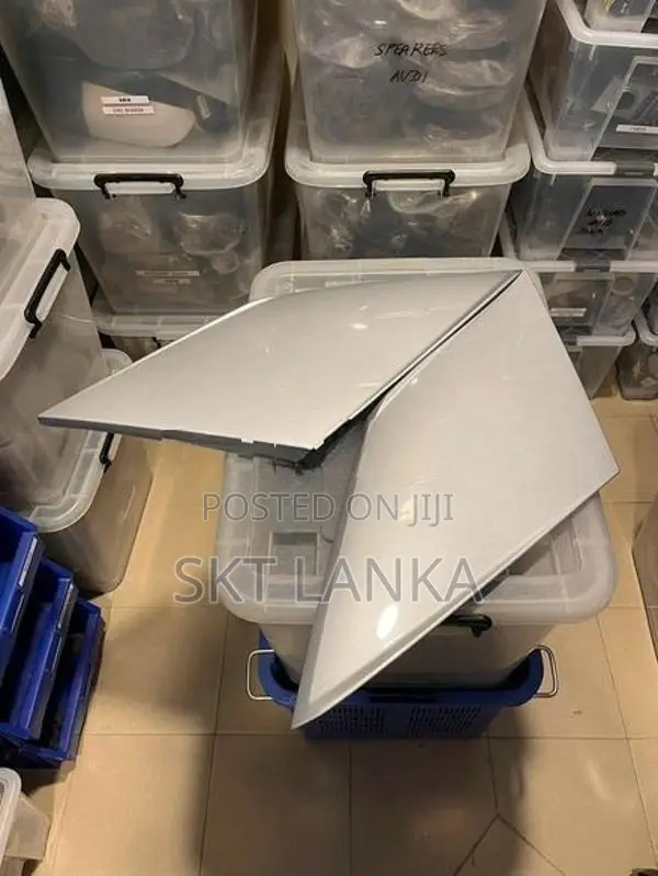 Genuine Audi Q2 2020 Rear Quarter Panels Silver