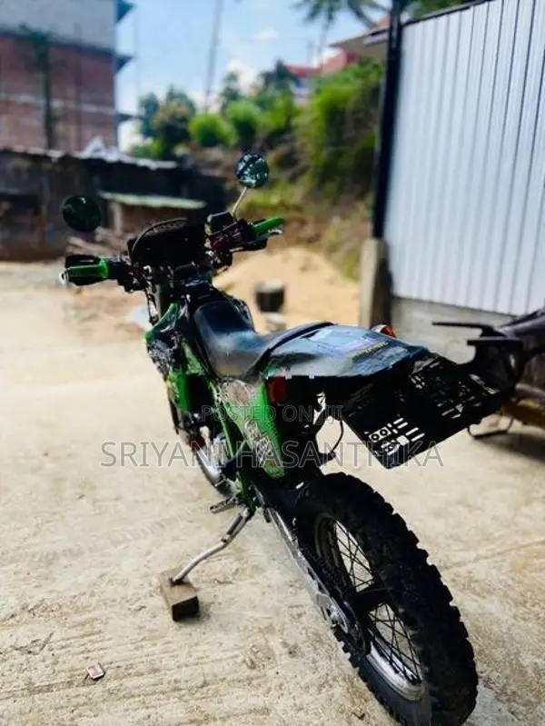 Kawasaki KDX 1998