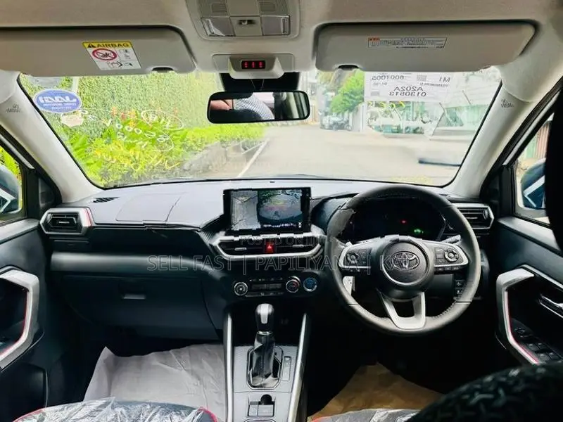 Toyota Raize Z Premium 4 Way 2026