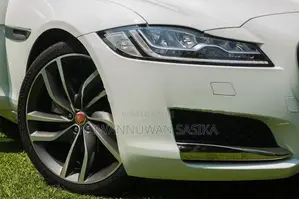 Jaguar XF 2017