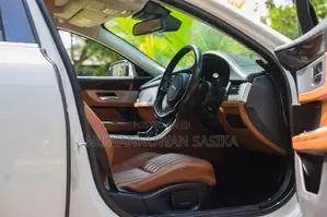 Jaguar XF 2017