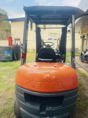 Fork Loader 2.5Ton