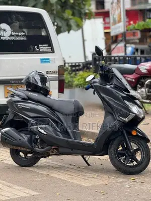 Suzuki Burgman 125 2020
