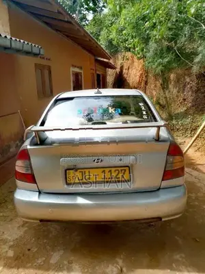 Hyundai Accent 2001