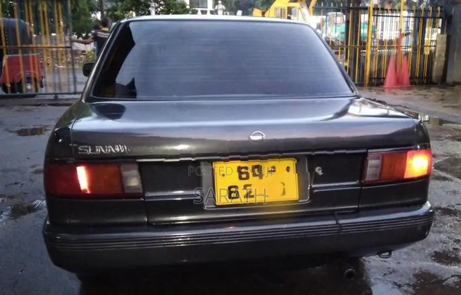 Nissan Sunny 1994