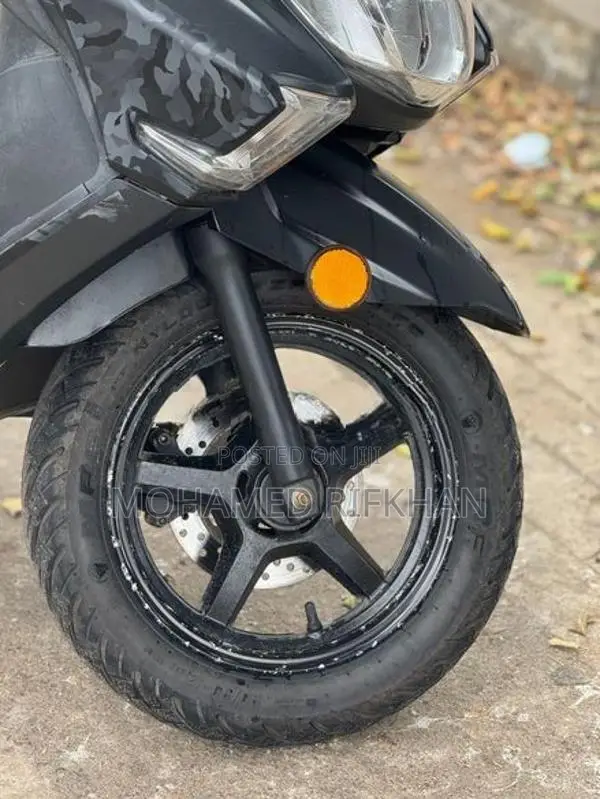 Suzuki Burgman 125 2020