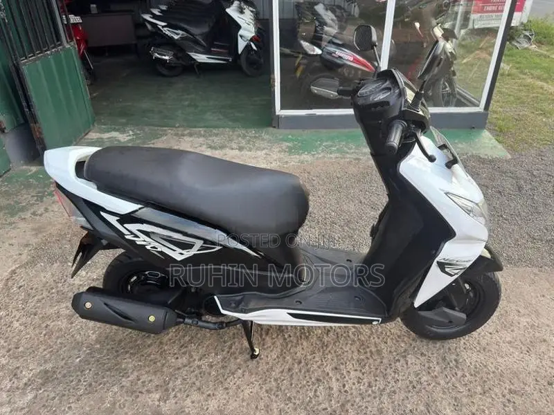 Honda Dio 2015