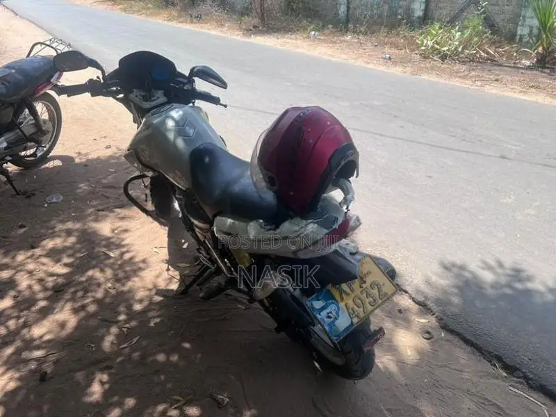 TVS Apache RTR 180 2011