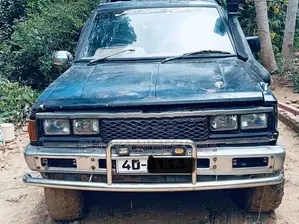 Nissan Dutsun 1983