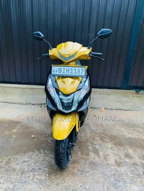 Honda Dio Dlx 2019