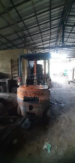 Toyota 5FG14 Forklift 1 Ton 2000