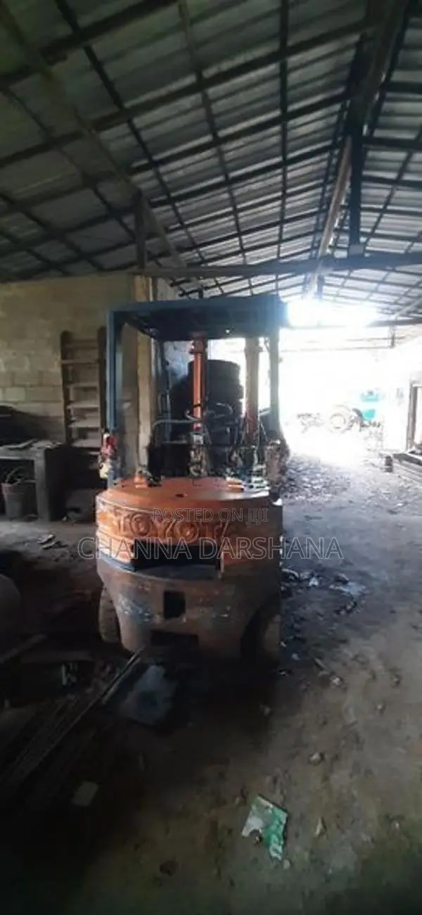 Toyota 5FG14 Forklift 1 Ton 2000