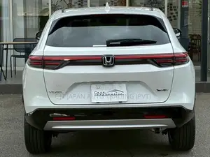 Honda Vezel E-HEV Z Premium 2026