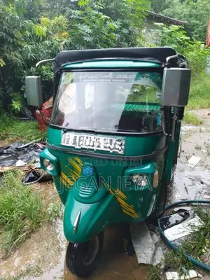 Piaggio Ape Three Wheeler 2015