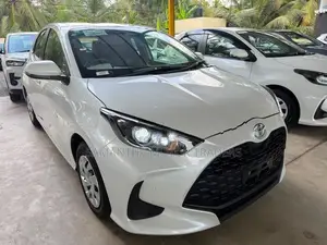 Toyota Yaris X Grade 2025