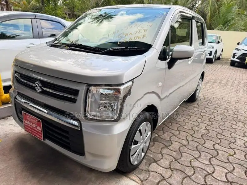 Suzuki Wagon R FX Petrol 2025