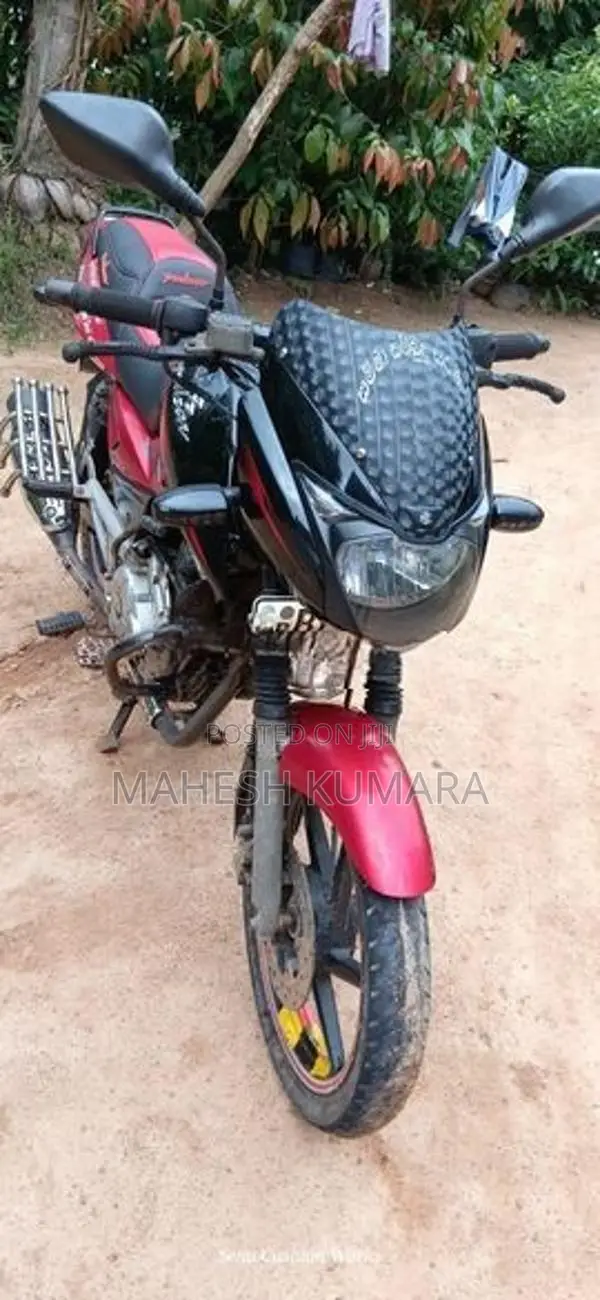 Bajaj Pulsar 150 2016