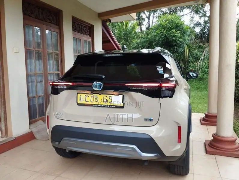 Toyota Yaris Cross 2024