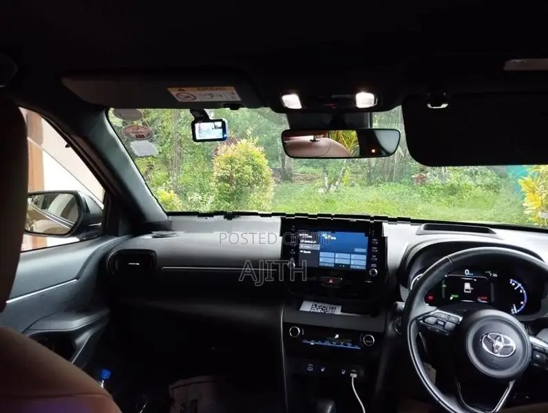 Toyota Yaris Cross 2024