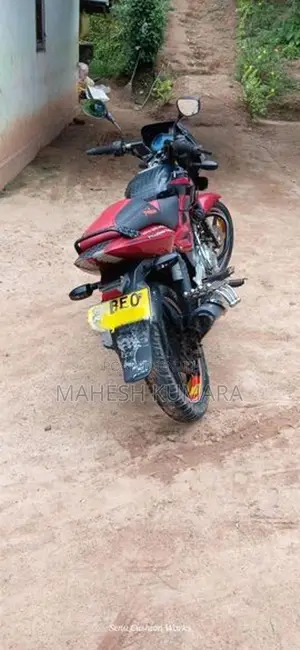 Bajaj Pulsar 150 2016